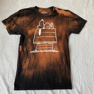 WeLoveFine x Peanuts Graphic Tshirt Men M Brown Snoopy Dog House Tie Dye Grunge